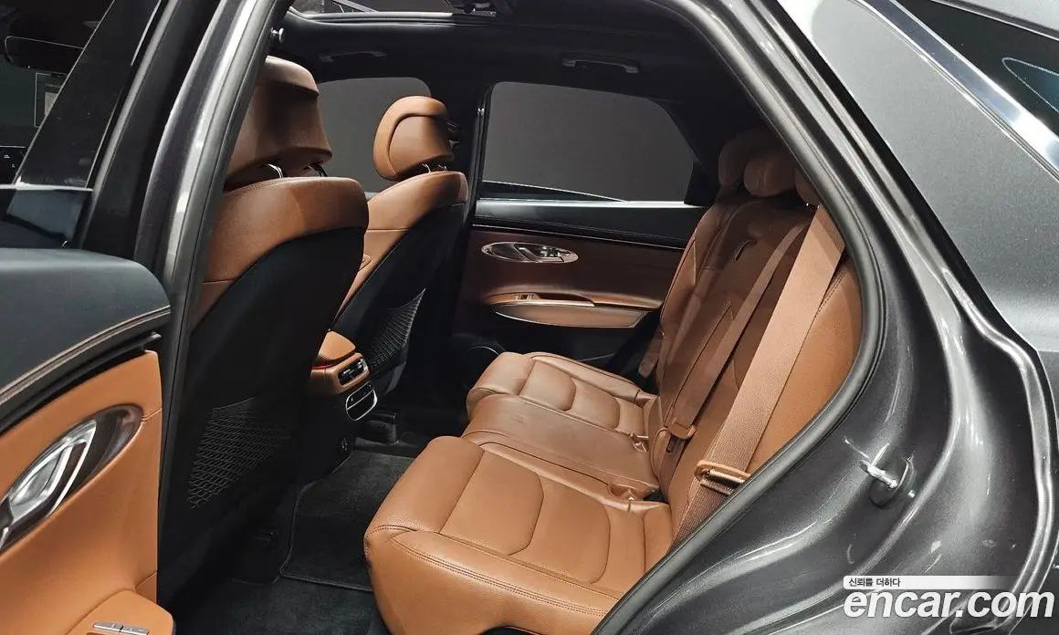 Genesis GV70 2021 2.5 автомат (гидро), фото 16