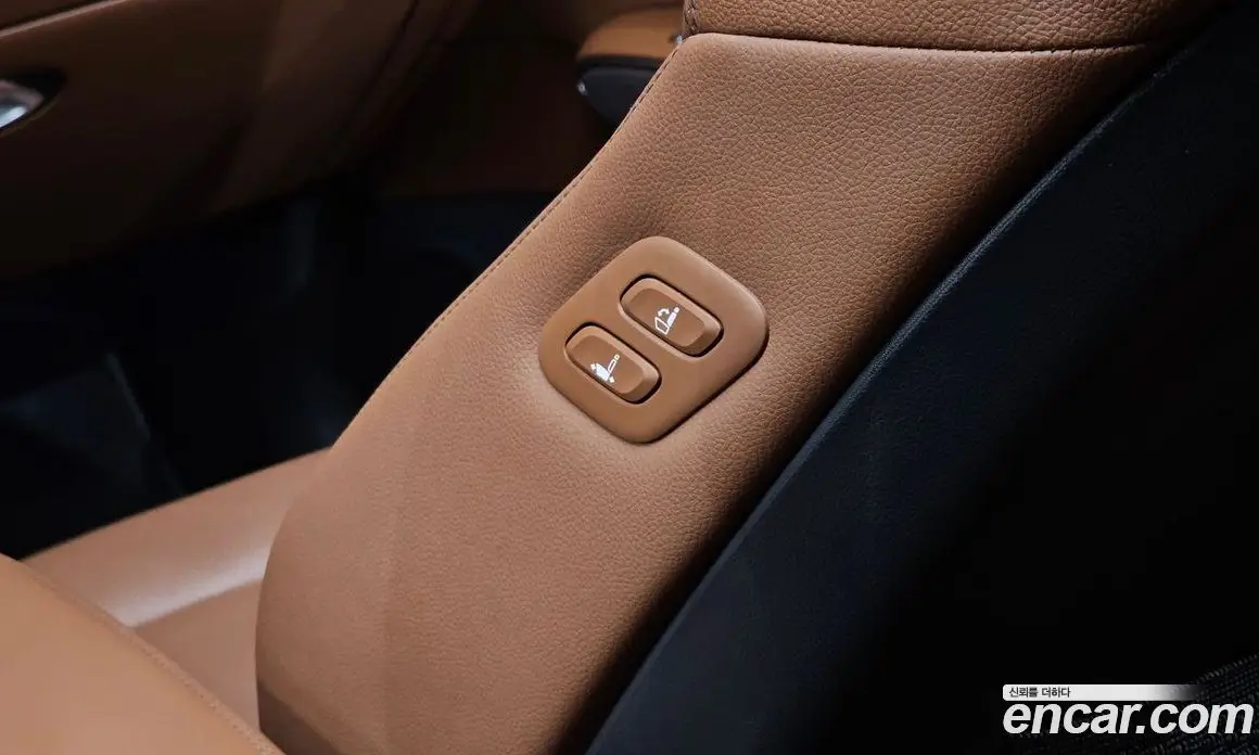 Genesis GV70 2021 2.5 автомат (гидро), фото 27