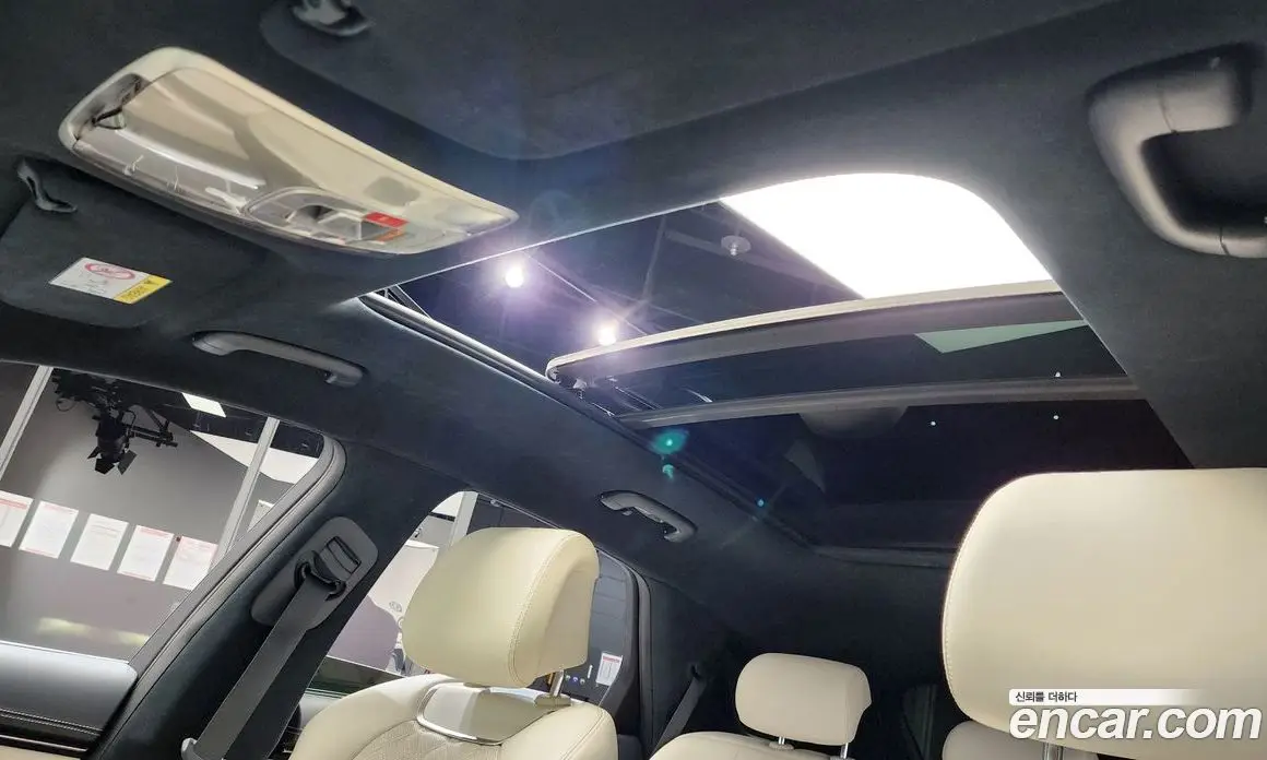 Genesis GV70 2022 0.1 автомат (гидро), фото 23