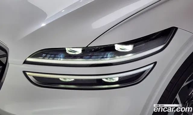 Genesis GV70 2022 0.1 автомат (гидро), миниатюра 7