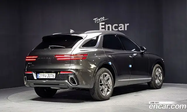 Genesis GV70 2024 2.5 автомат (гидро), миниатюра 2