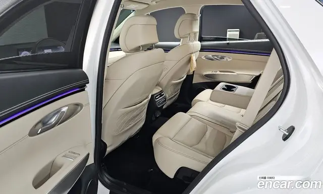 Genesis GV70 2025 2.5 автомат (гидро), миниатюра 11