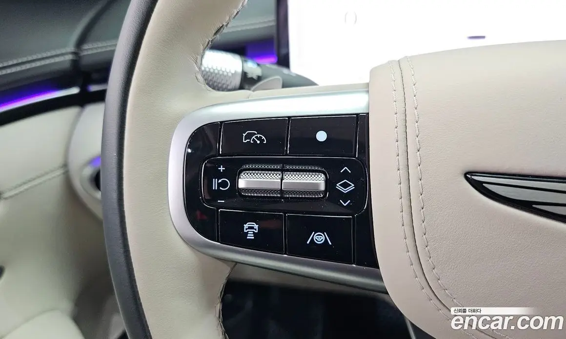 Genesis GV70 2025 2.5 автомат (гидро), фото 15