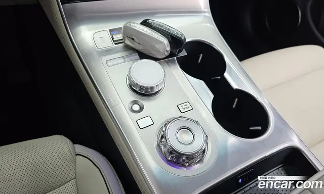 Genesis GV70 2025 2.5 автомат (гидро), миниатюра 9