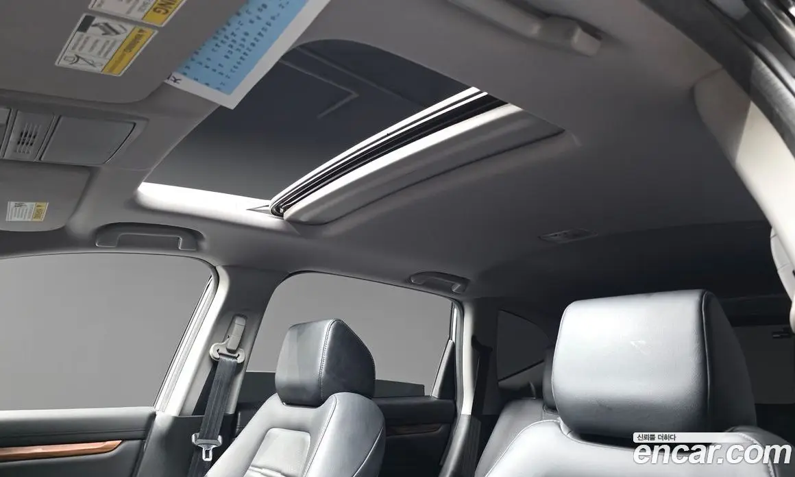 Honda CR-V 2019 1.5 автомат (гидро), фото 16