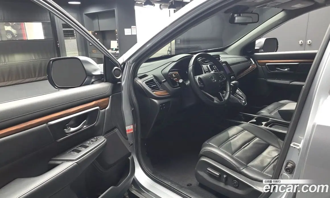 Honda CR-V 2019 1.5 автомат (гидро), фото 10