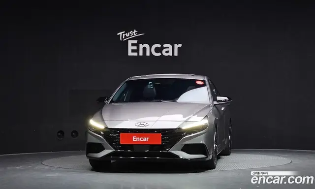 Hyundai Avante 2023 1.6 автомат (гидро), миниатюра 3