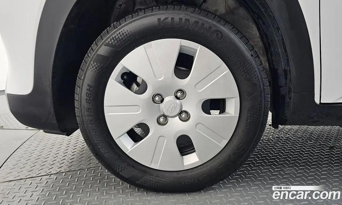 Hyundai Casper 2025 1.0 автомат (гидро), фото 5