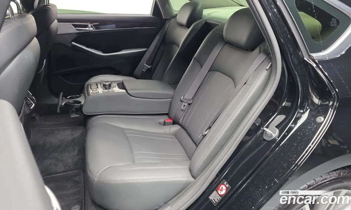 Hyundai Genesis 2014 3.3 автомат (гидро), фото 15