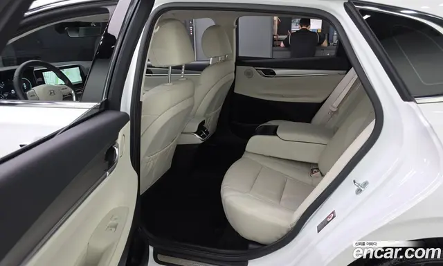 Hyundai Grandeur 2021 2.5 автомат (гидро), миниатюра 11
