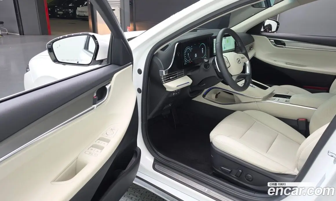 Hyundai Grandeur 2021 2.5 автомат (гидро), фото 10
