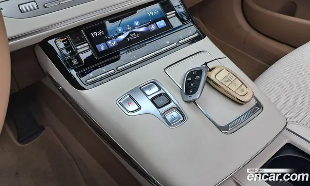 Hyundai Grandeur 2022 2.5 автомат (гидро), миниатюра 12