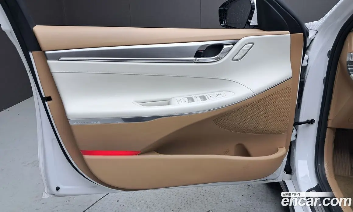 Hyundai Grandeur 2022 2.5 автомат (гидро), фото 14