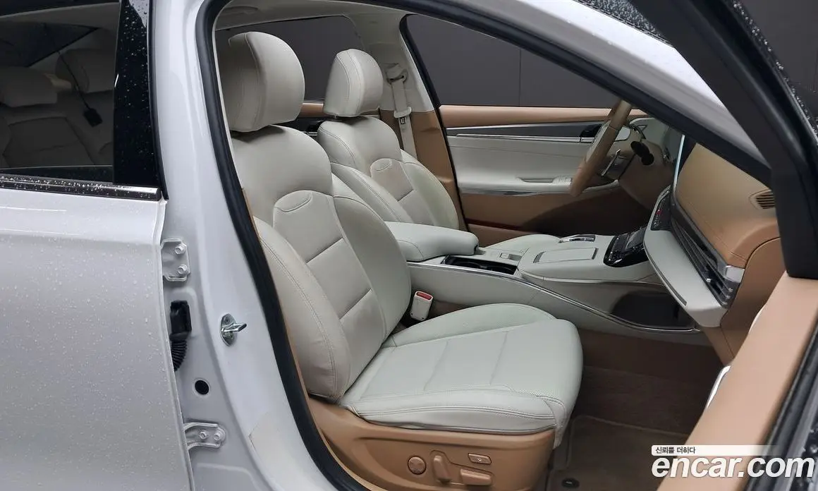 Hyundai Grandeur 2022 2.5 автомат (гидро), фото 18