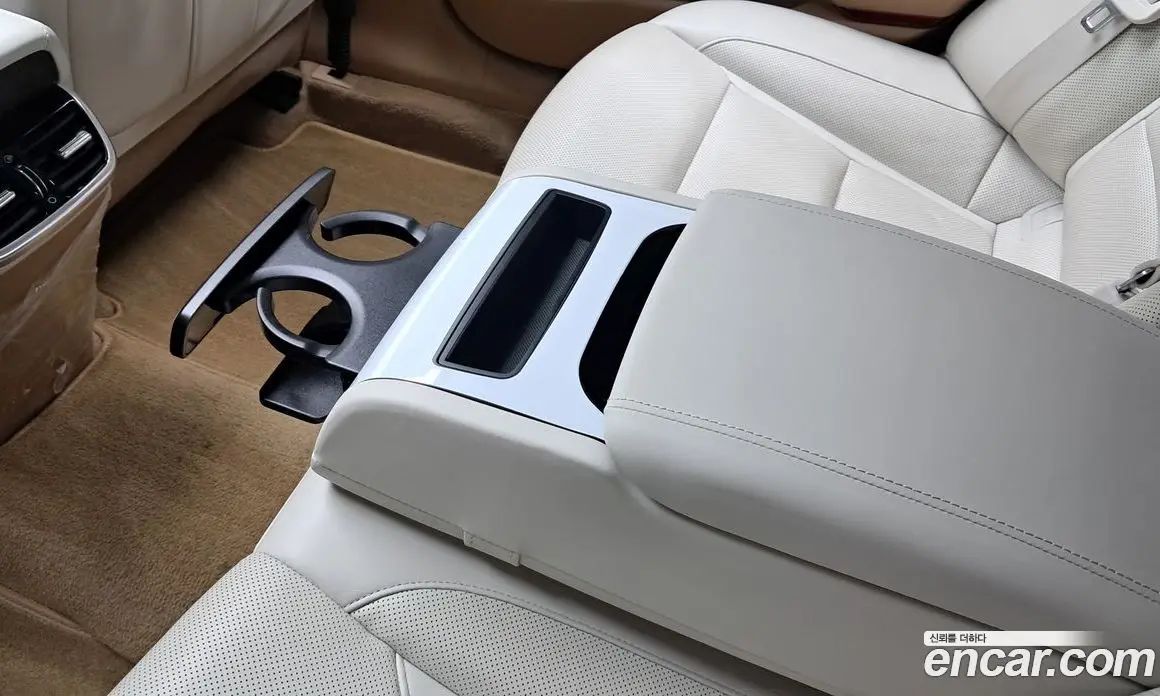 Hyundai Grandeur 2022 2.5 автомат (гидро), фото 31