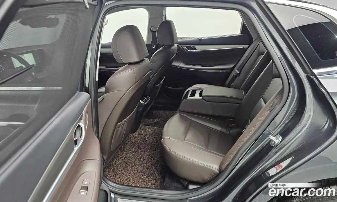 Hyundai Grandeur 2022 2.5 автомат (гидро), фото 12