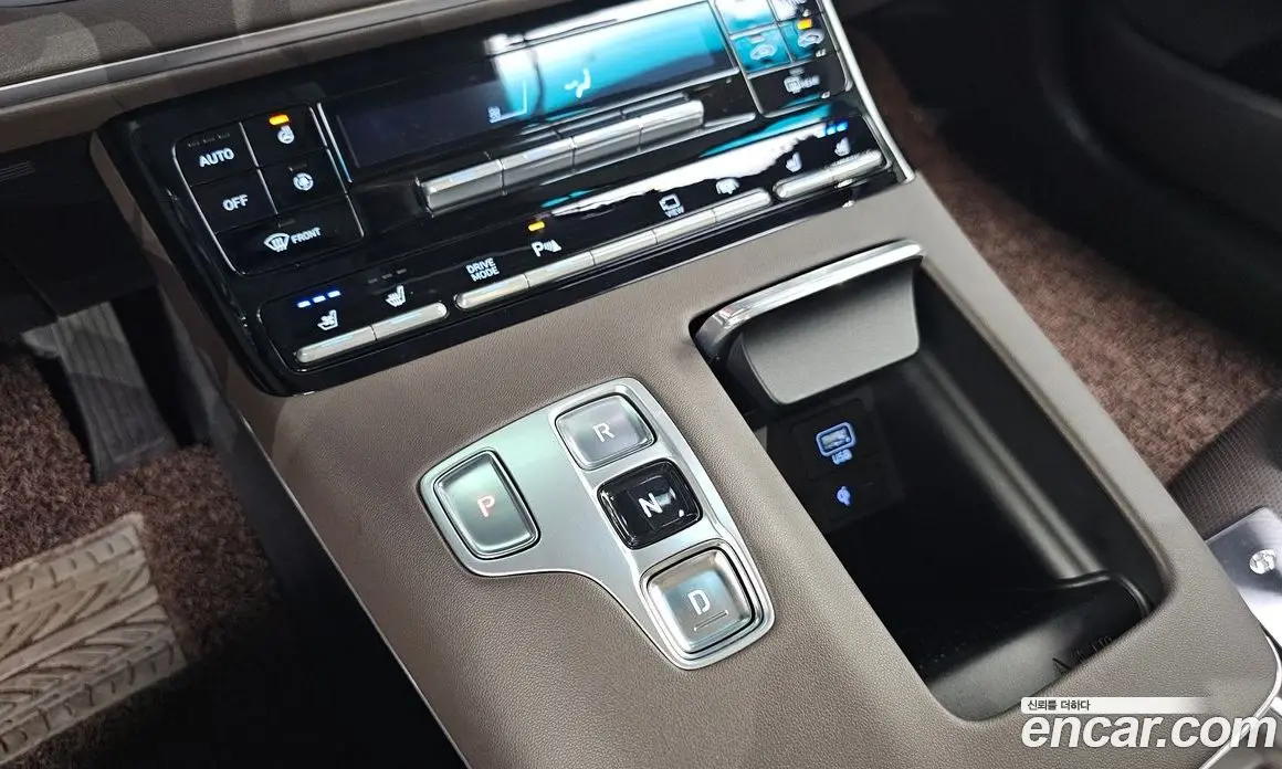 Hyundai Grandeur 2022 2.5 автомат (гидро), фото 9