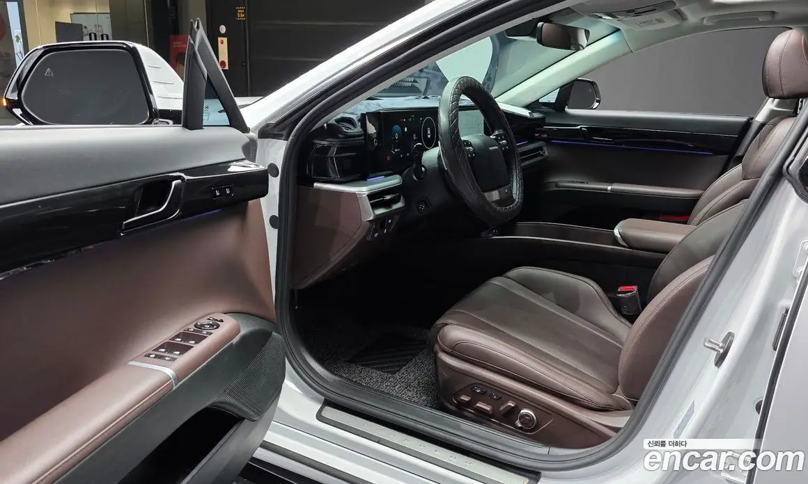 Hyundai Grandeur 2023 2.5 автомат (гидро), фото 13
