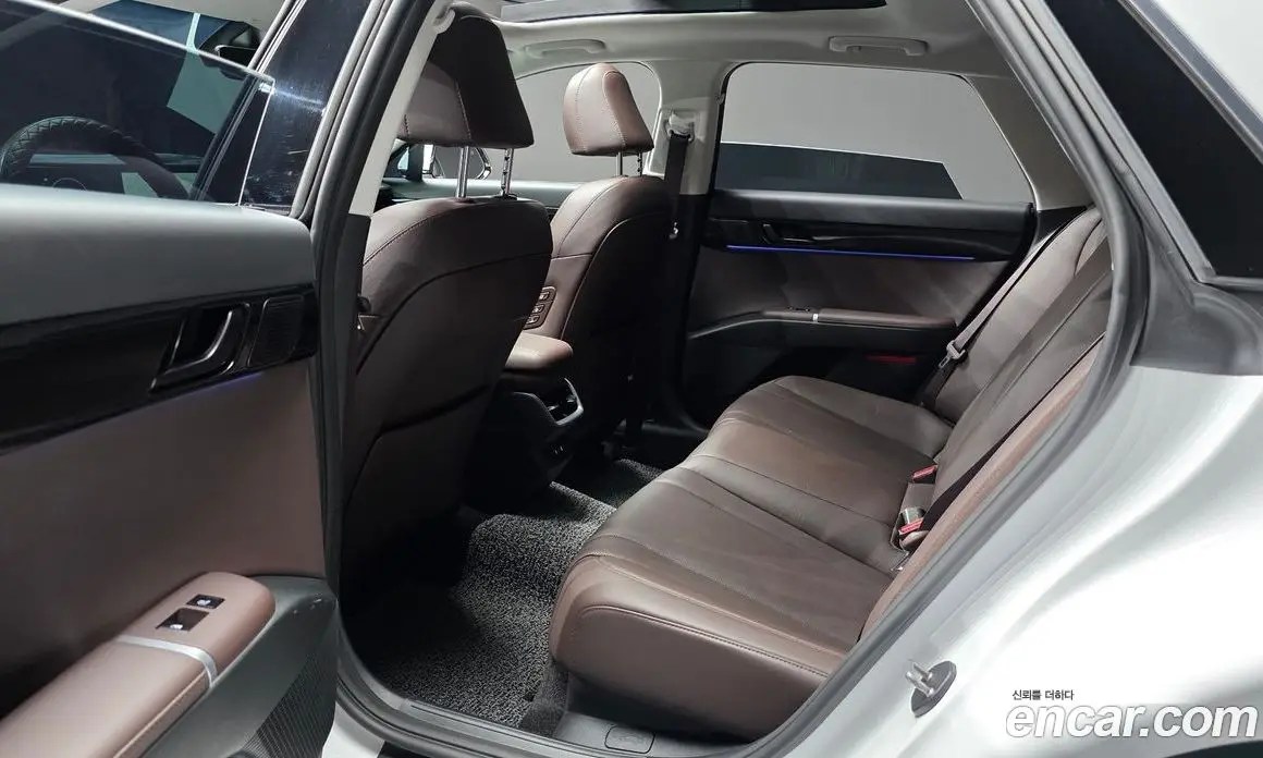 Hyundai Grandeur 2023 2.5 автомат (гидро), фото 18