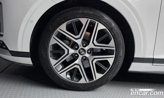 Hyundai Grandeur 2023 2.5 автомат (гидро), миниатюра 5