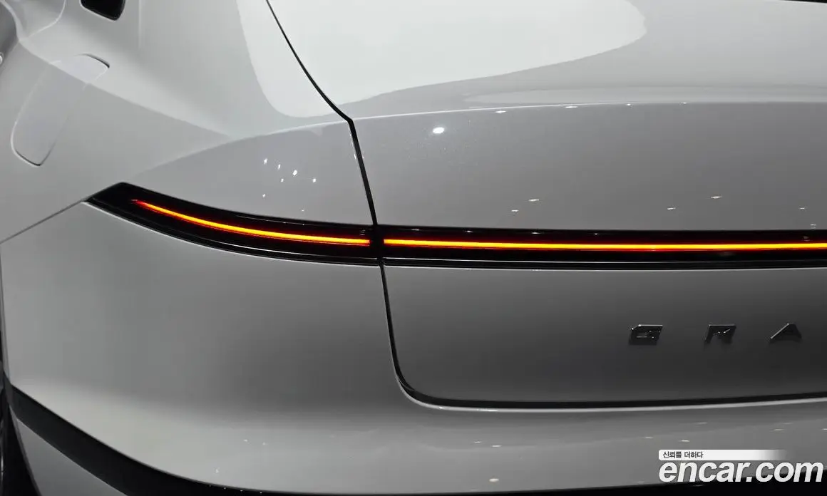 Hyundai Grandeur 2023 2.5 автомат (гидро), фото 9