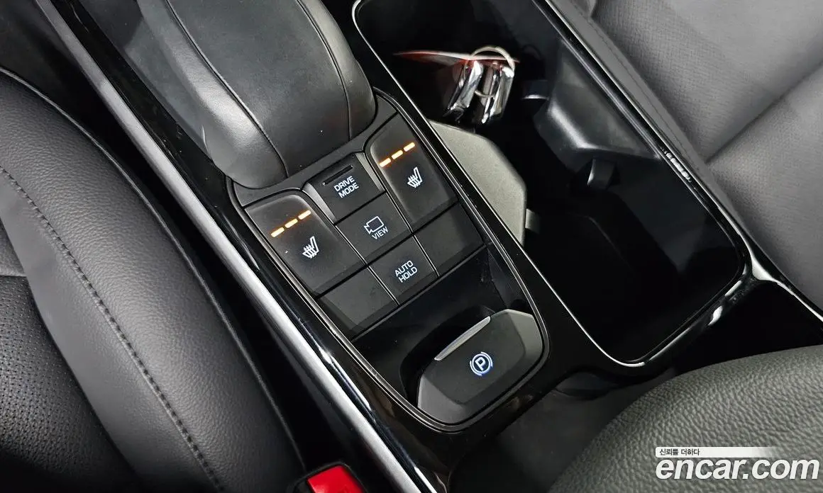 Hyundai Ioniq 2020 0.1 автомат (гидро), фото 24