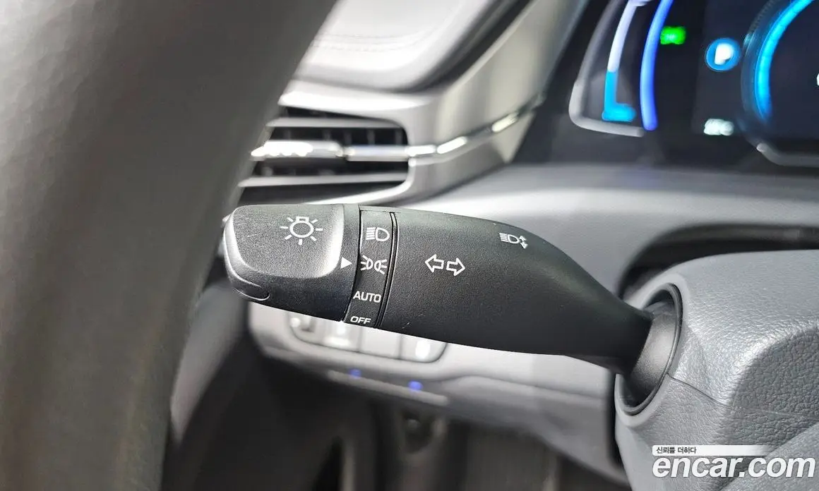 Hyundai Ioniq 2020 0.1 автомат (гидро), фото 28