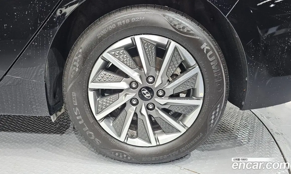 Hyundai Ioniq 2020 0.1 автомат (гидро), фото 7