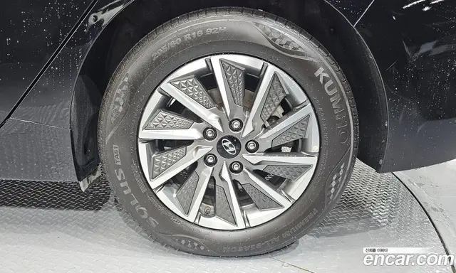 Hyundai Ioniq 2020 0.1 автомат (гидро), миниатюра 7