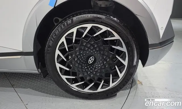 Hyundai Ioniq 5 2024 0.1 автомат (гидро), миниатюра 7