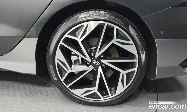 Hyundai Ioniq 6 2023 0.1 автомат (гидро), миниатюра 7