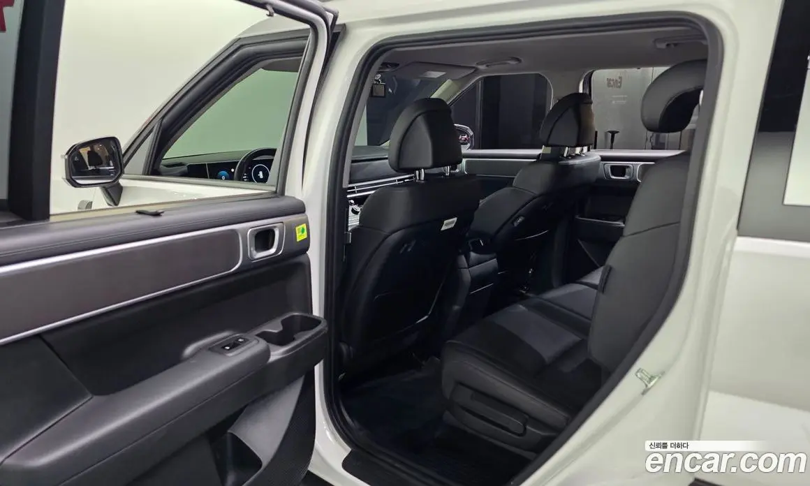 Hyundai Santa Fe 2023 2.5 автомат (гидро), фото 16