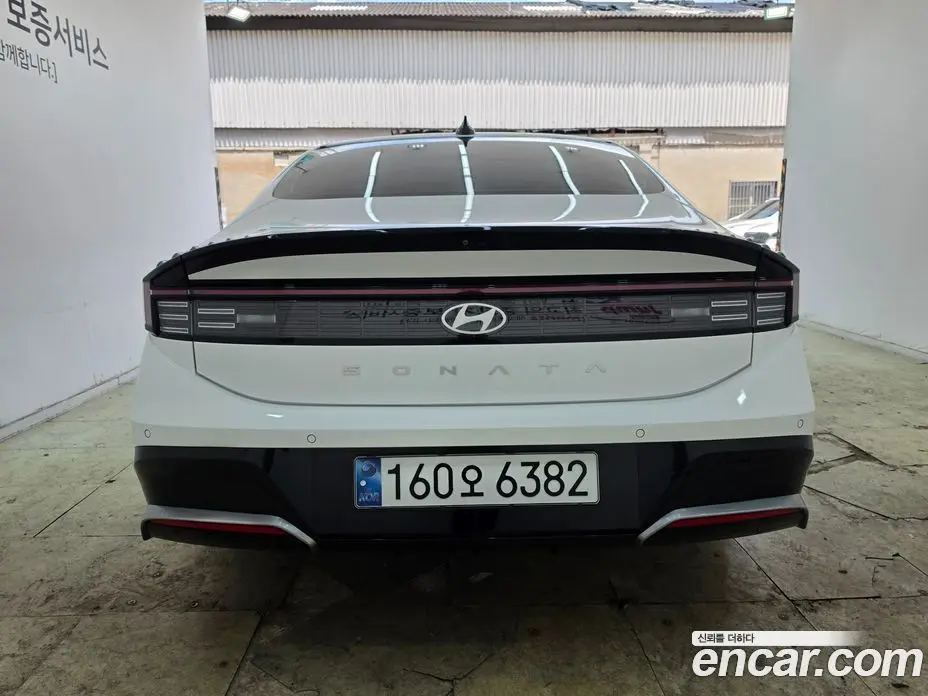 Hyundai Sonata 2024 2.0 автомат (гидро), фото 3