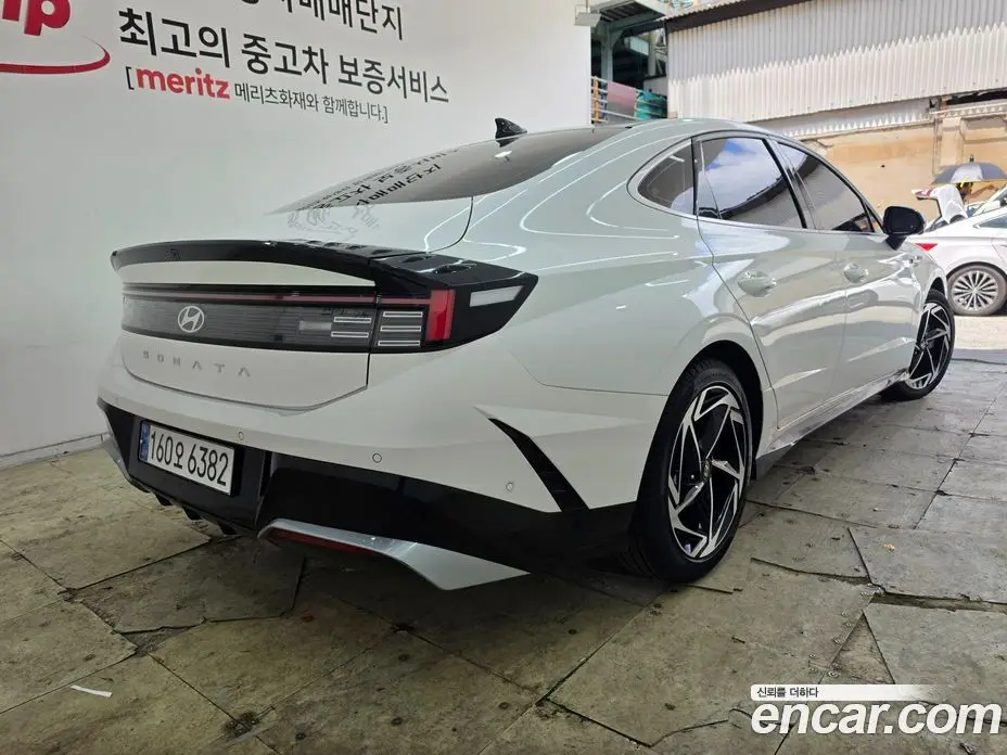 Hyundai Sonata 2024 2.0 автомат (гидро), фото 4
