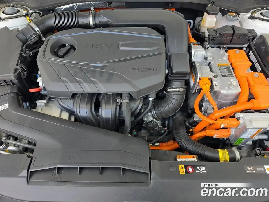 Hyundai Sonata 2024 2.0 автомат (гидро), фото 6