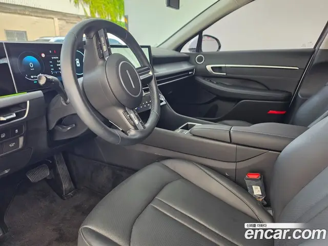 Hyundai Sonata 2024 2.0 автомат (гидро), миниатюра 7