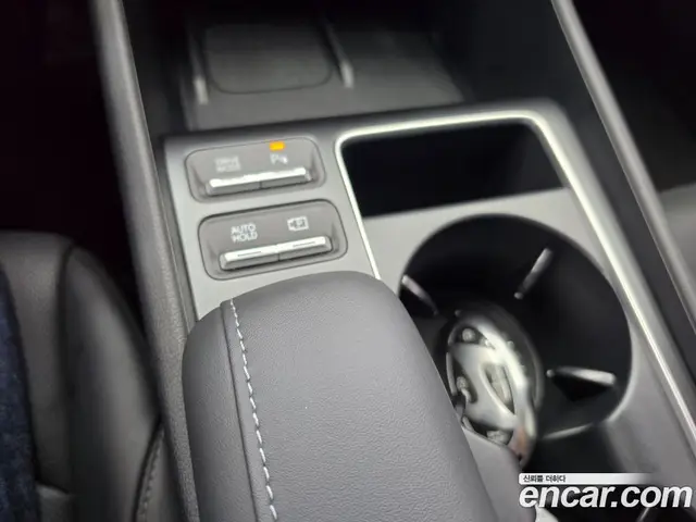 Hyundai Sonata 2024 2.0 автомат (гидро), миниатюра 9