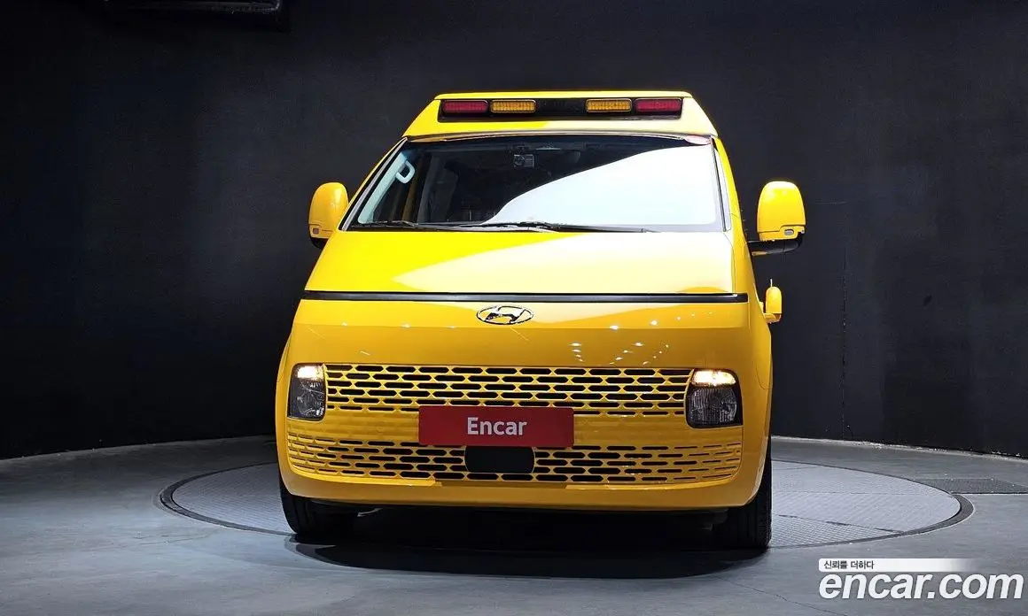 Hyundai Staria 2023 3.5 автомат (гидро), фото 3 Hyundai Staria 2023 3.5 автомат (гидро), фото 3