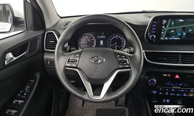 Hyundai Tucson 2018 1.6 автомат (гидро), миниатюра 12