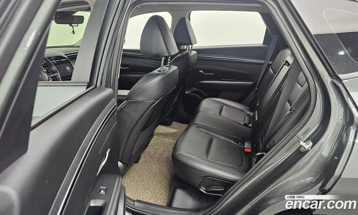 Hyundai Tucson 2022 1.6 автомат (гидро), фото 13