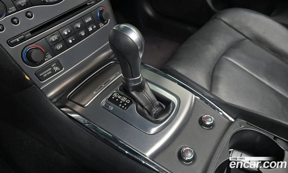 Infiniti G 2010 3.7 автомат (гидро), фото 11