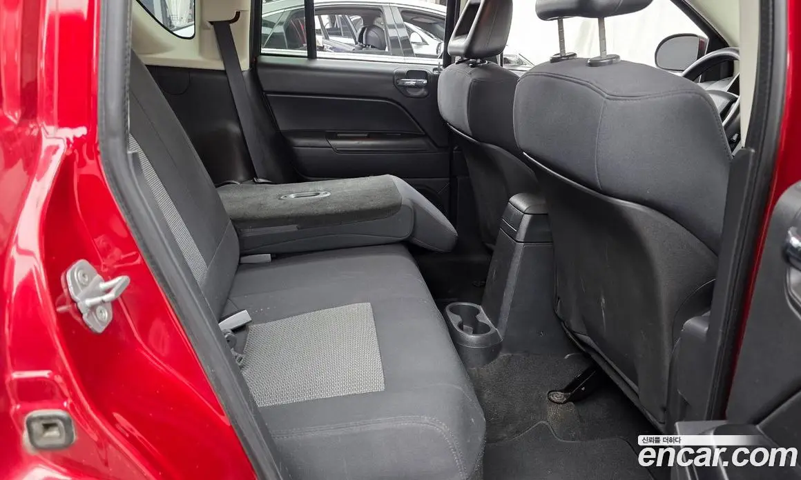 Jeep Compass 2009 2.4 автомат (гидро), фото 12