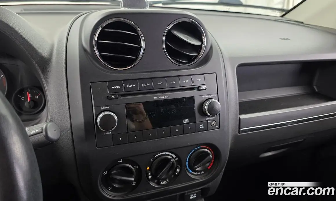 Jeep Compass 2009 2.4 автомат (гидро), фото 14