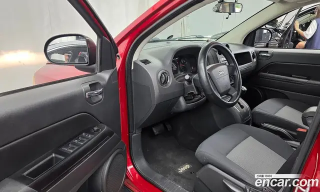 Jeep Compass 2009 2.4 автомат (гидро), миниатюра 10