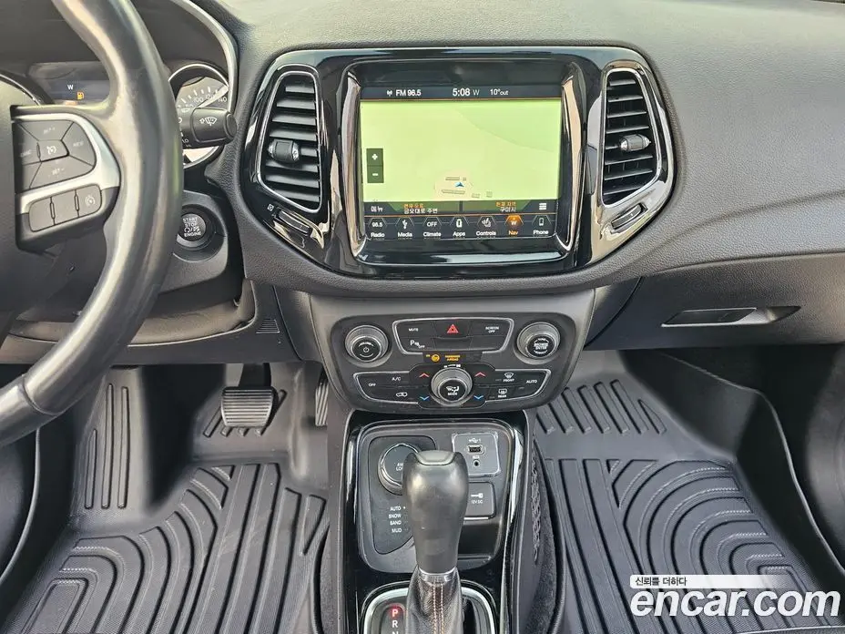 Jeep Compass 2019 2.4 автомат (гидро), фото 15 Jeep Compass 2019 2.4 автомат (гидро), фото 15