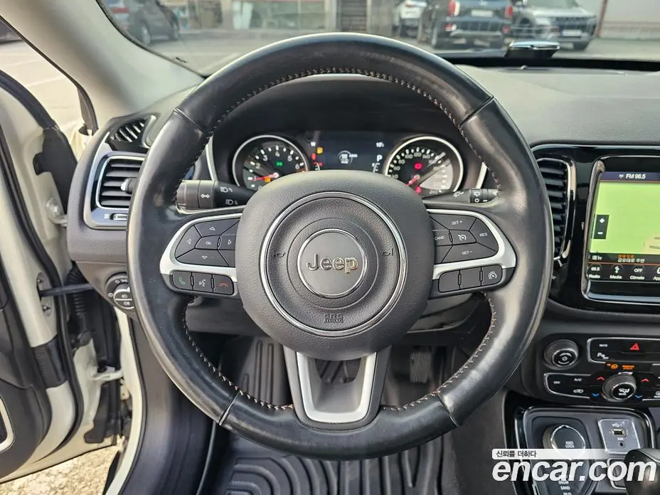Jeep Compass 2019 2.4 автомат (гидро), фото 16 Jeep Compass 2019 2.4 автомат (гидро), фото 16