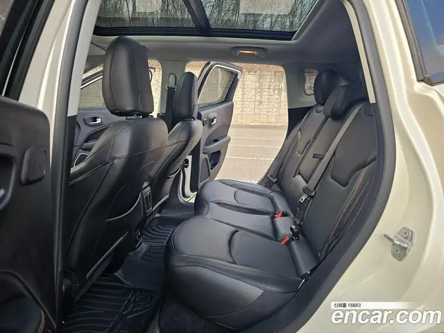 Jeep Compass 2019 2.4 автомат (гидро), миниатюра 10 Jeep Compass 2019 2.4 автомат (гидро), миниатюра 10