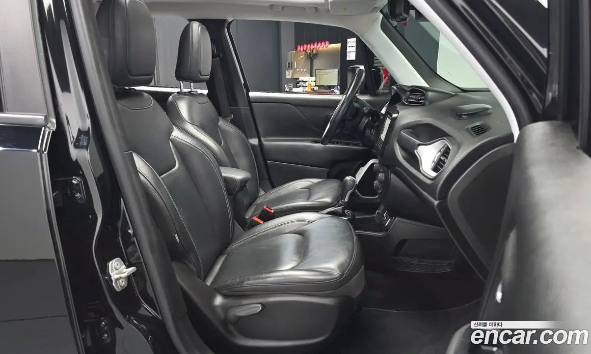 Jeep Renegade 2018 2.4 автомат (гидро), фото 17