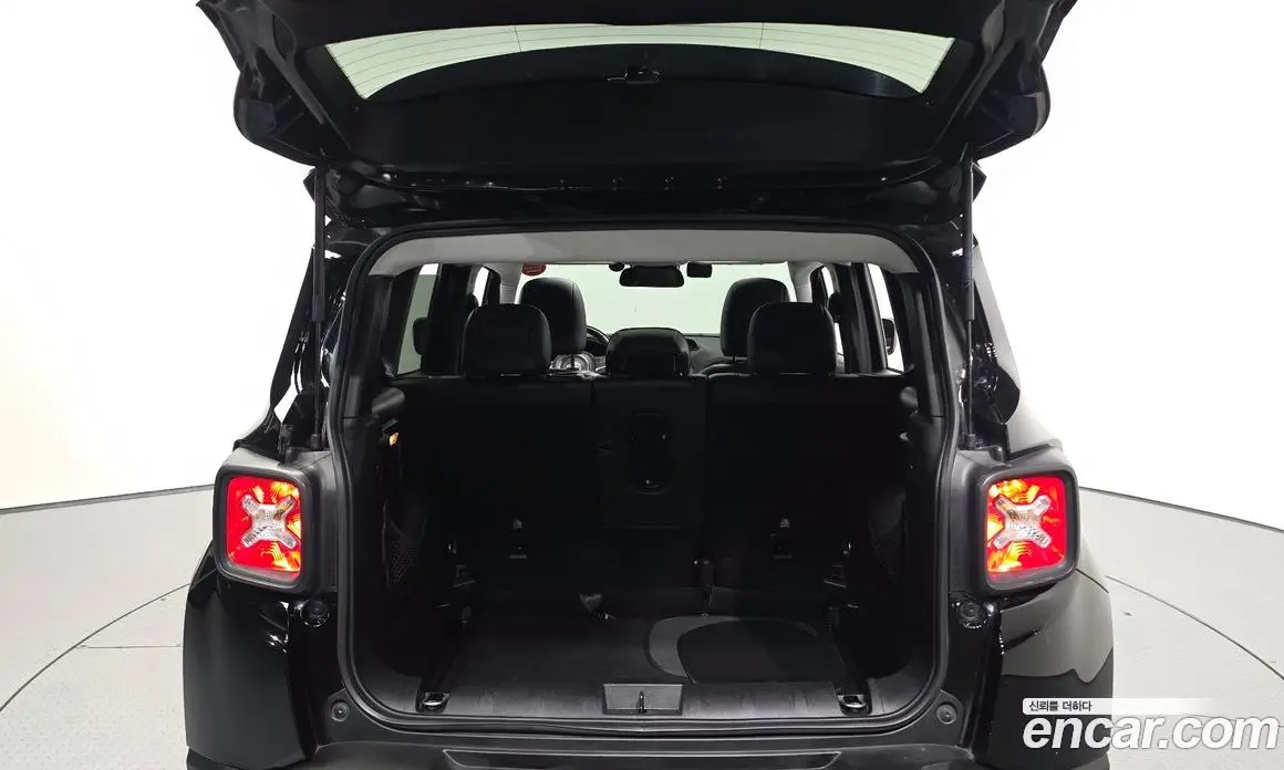 Jeep Renegade 2018 2.4 автомат (гидро), фото 26