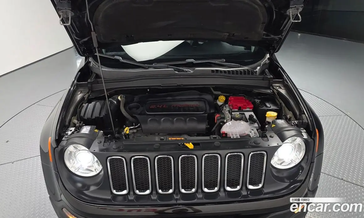Jeep Renegade 2018 2.4 автомат (гидро), фото 6